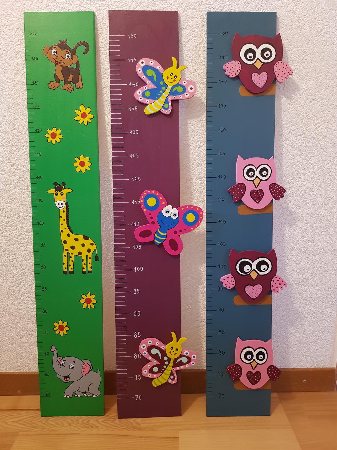 Handgemachte Kindermesslatten aus Bern - Giraffe, Schmetterling, Eule